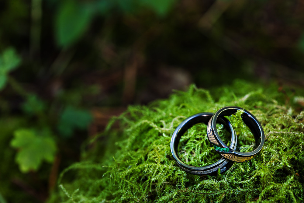 Unique wedding rings on a bed of moss